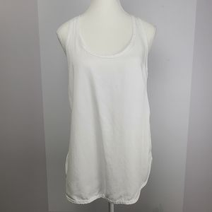 Lululemon scoop neck white activewear yoga gym neutral tank top, Sz 8 (PTP 18")
